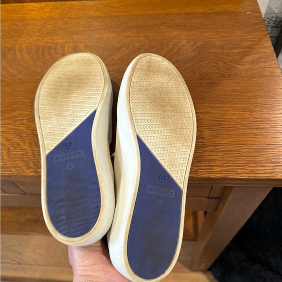 Classic Rothy’s slip on sneaker!  Classic cream color!  WOW! - Picture 5 of 8